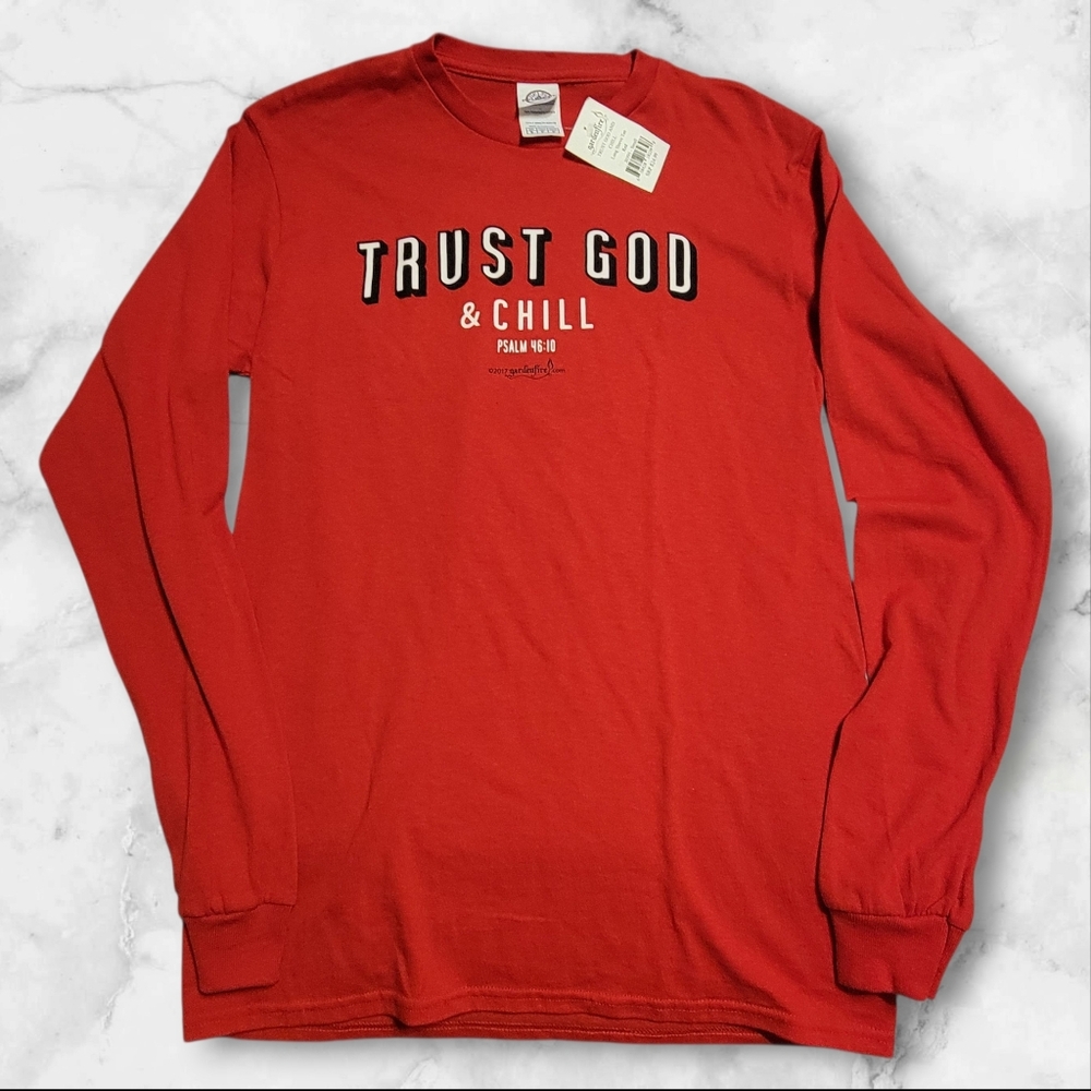 Trust God And Chill Red Long Sleeve T-shirt Men's Size Small - NEW